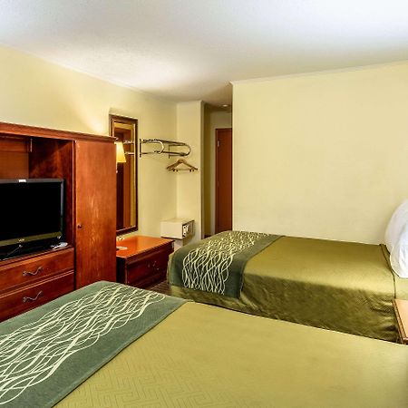 Econo Lodge Morgantown Exteriör bild