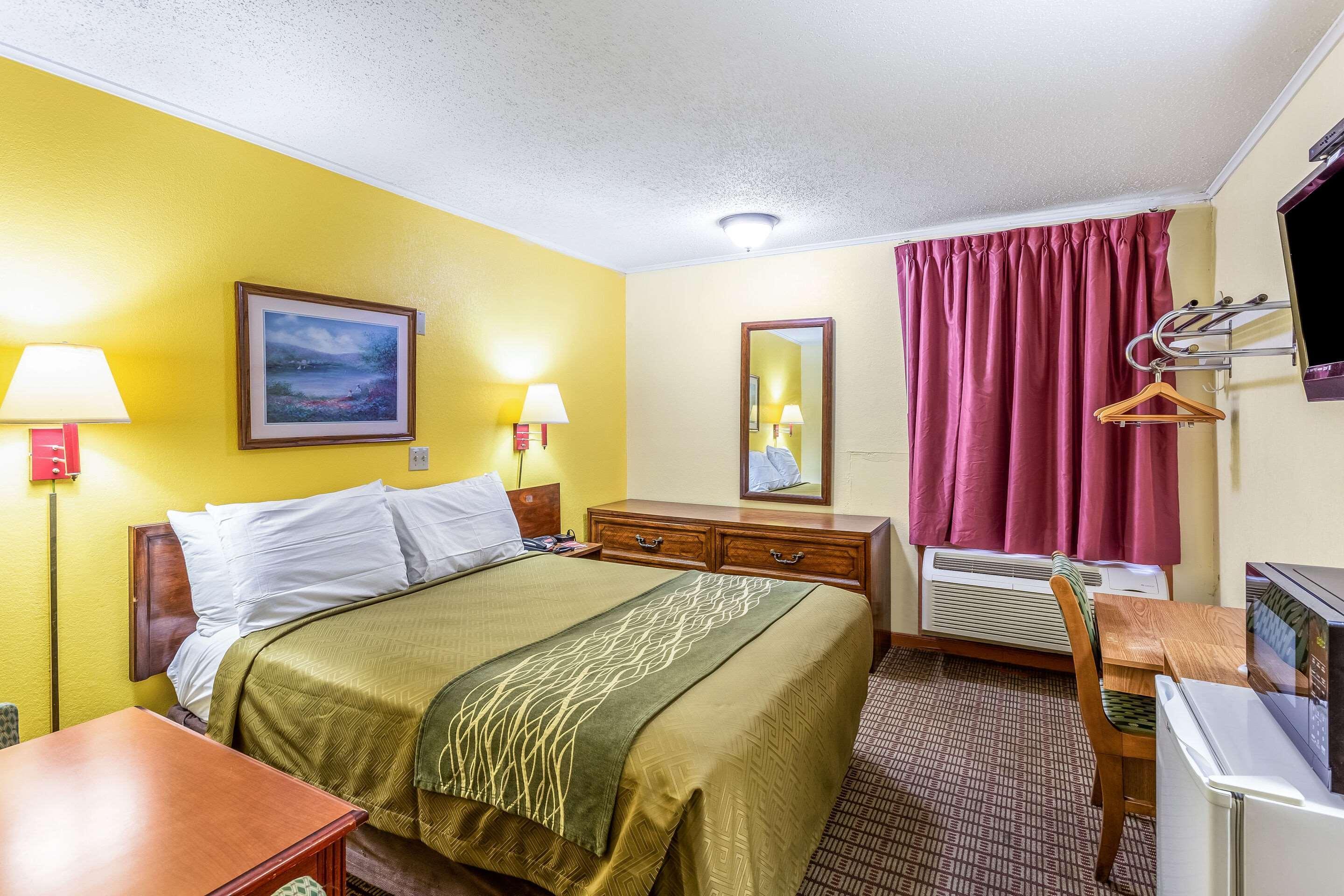 Econo Lodge Morgantown Exteriör bild