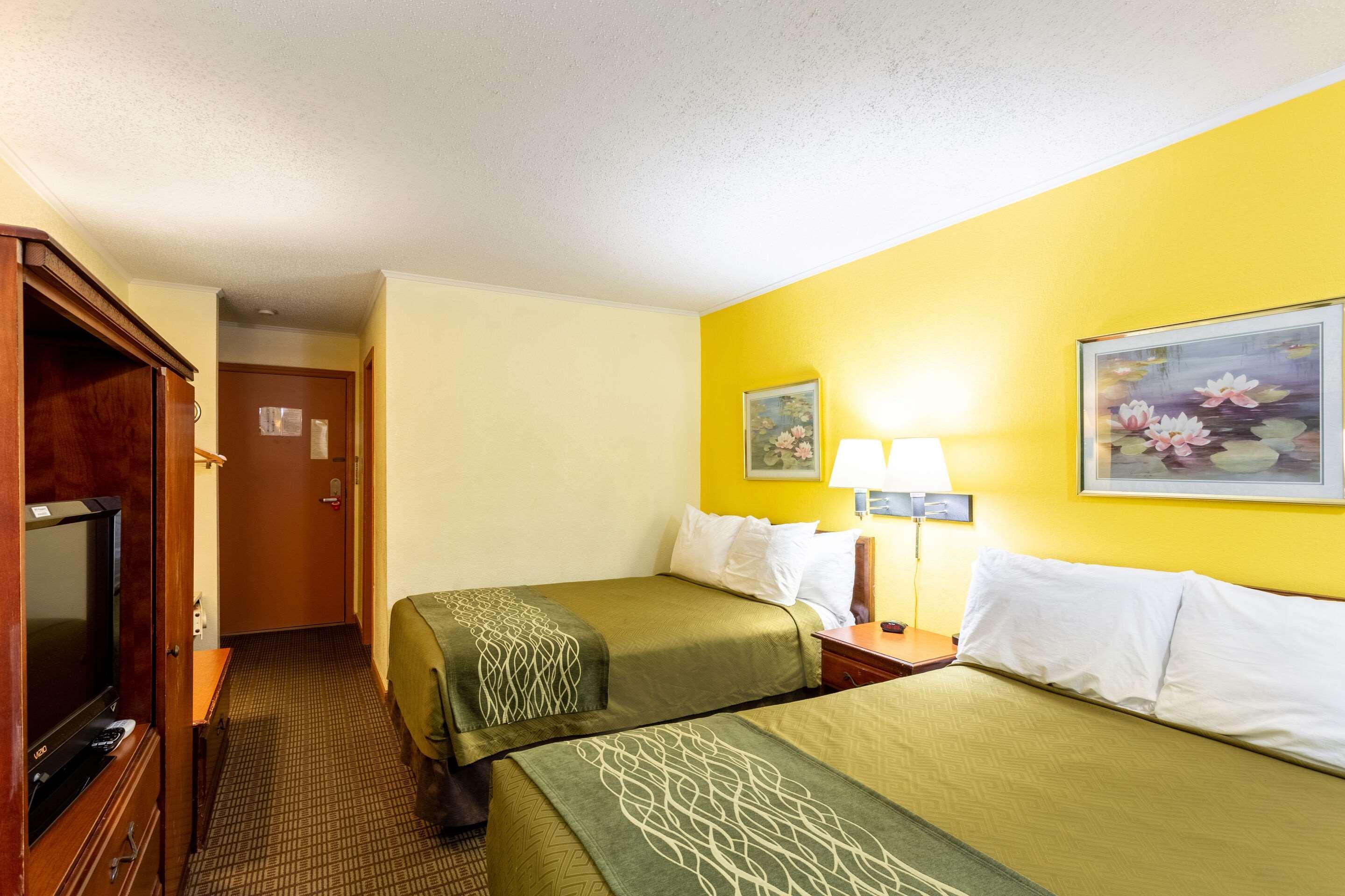 Econo Lodge Morgantown Exteriör bild