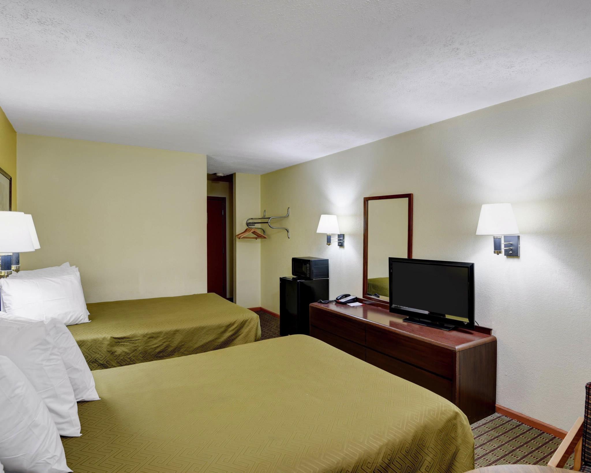 Econo Lodge Morgantown Exteriör bild